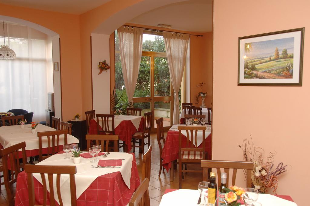 Hotel Santa Lucia Chianciano Terme Exterior foto